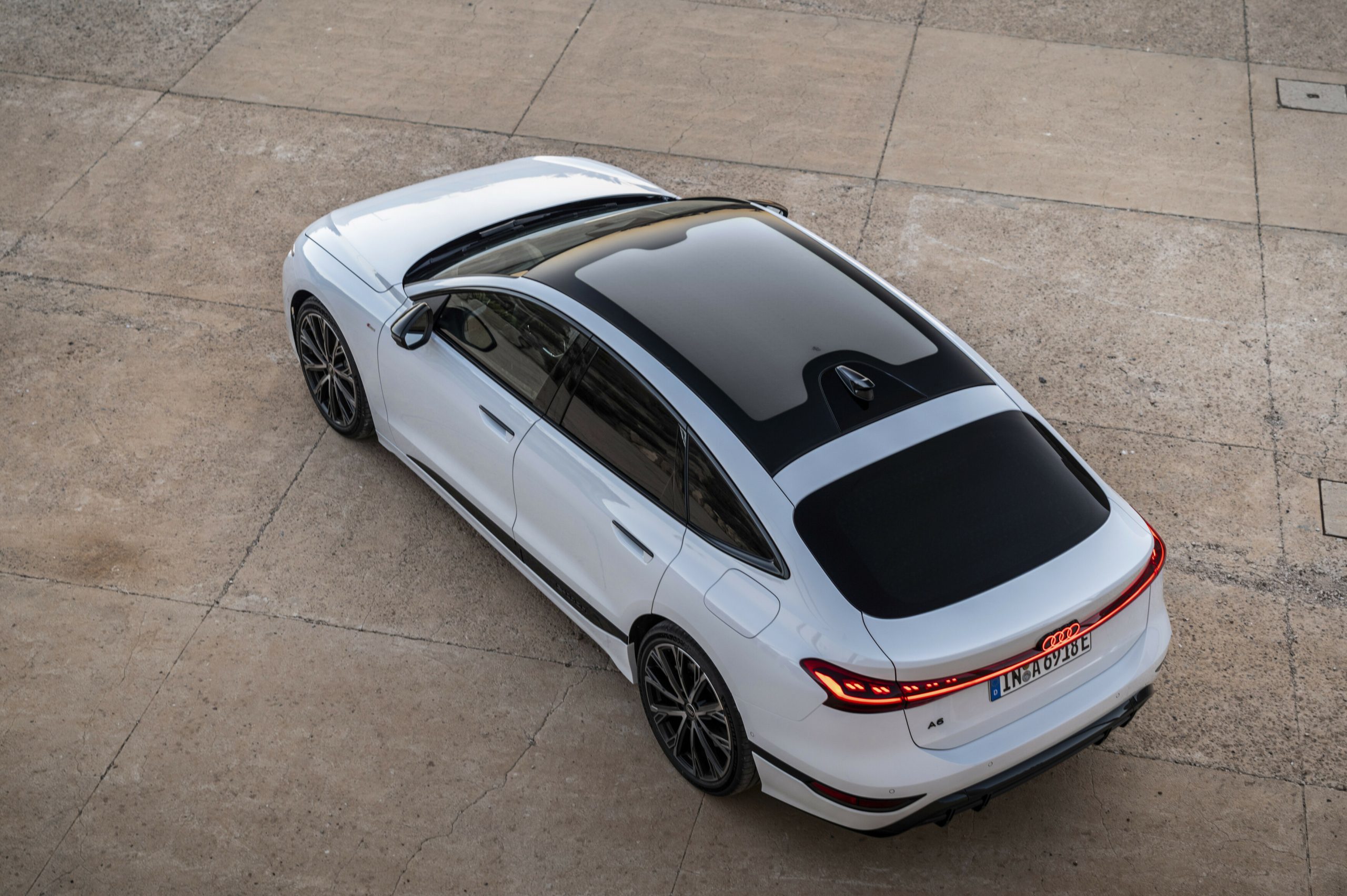 Audi A6 e-tron