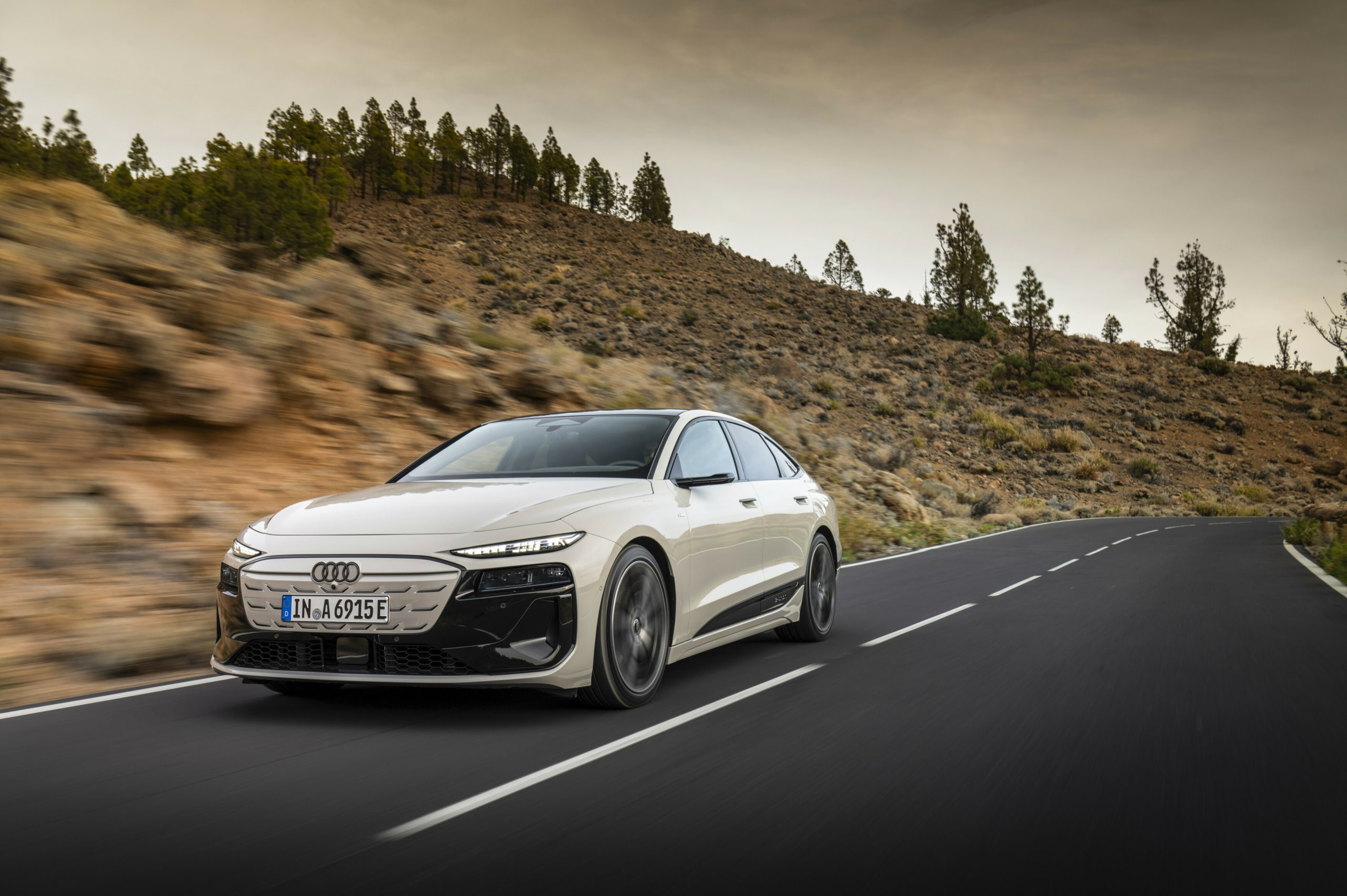 Audi A6 e-tron