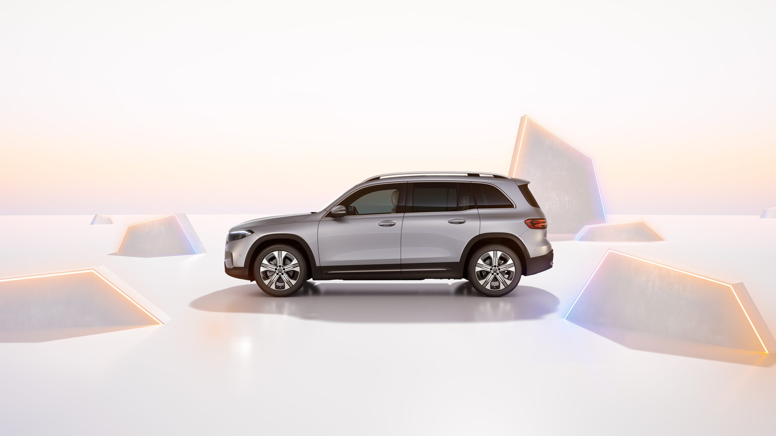 Mercedes EQB