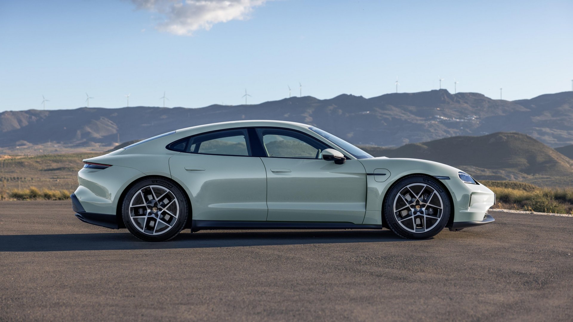Porsche Taycan 