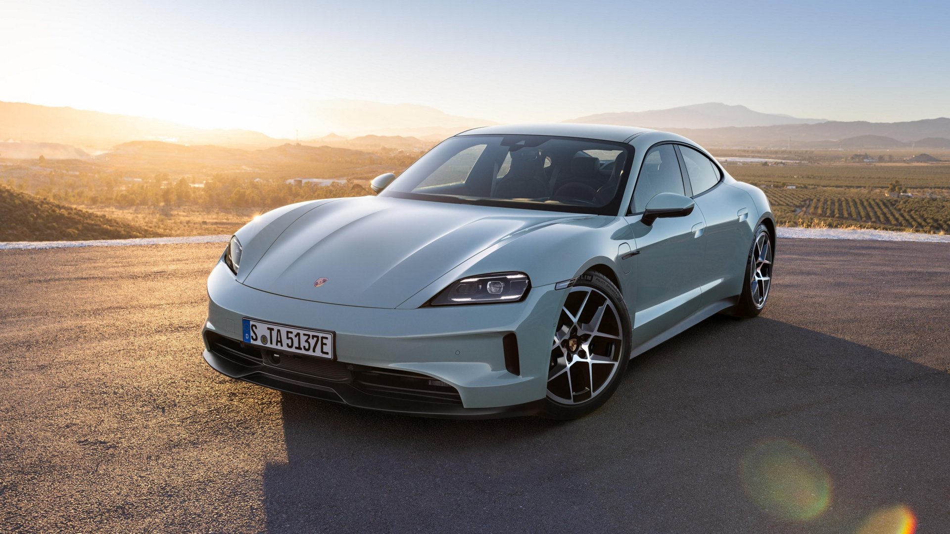 Porsche Taycan 