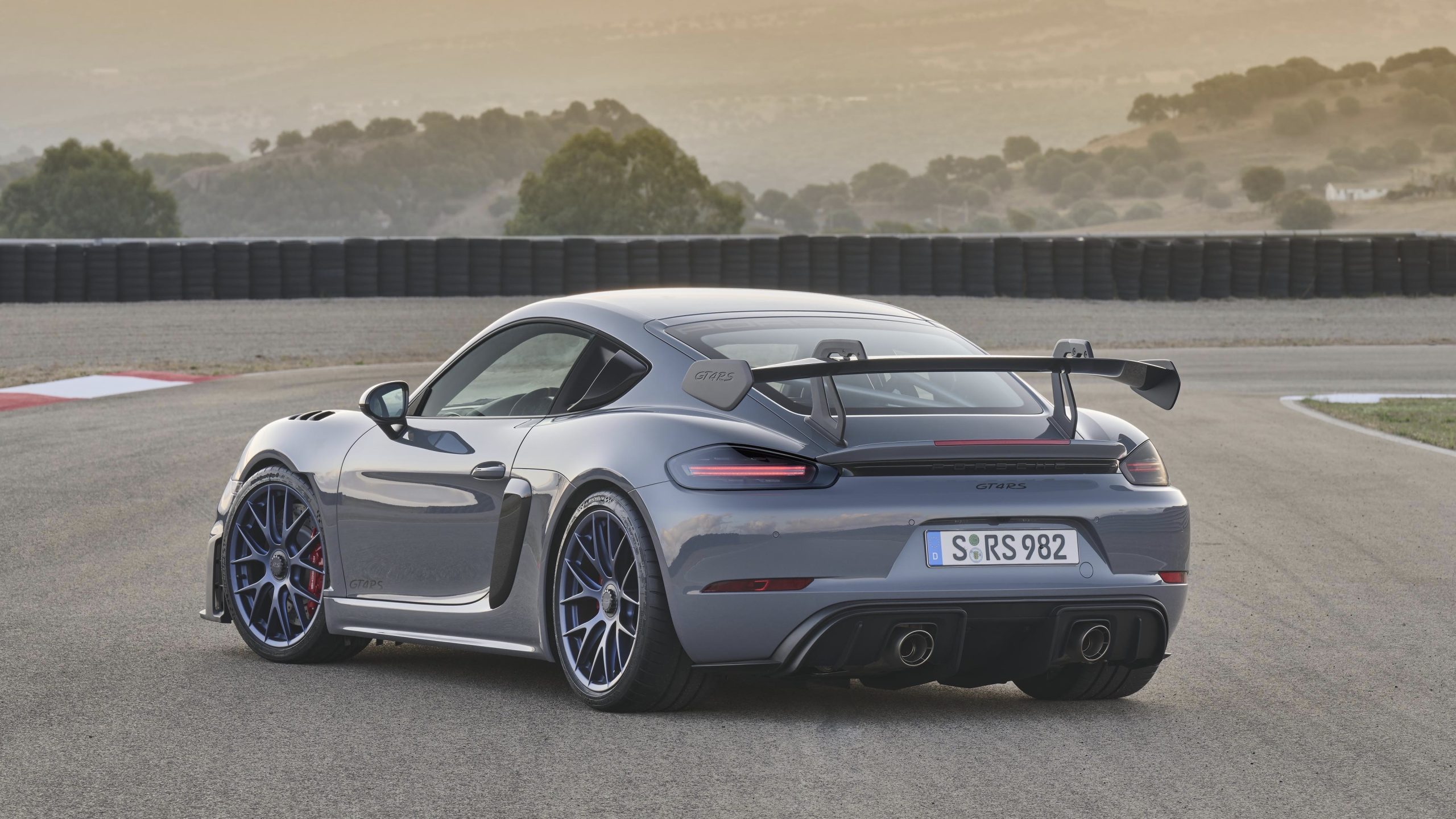 Porsche 718