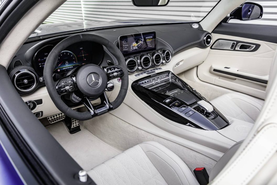 Mercedes AMG-GT Roadster