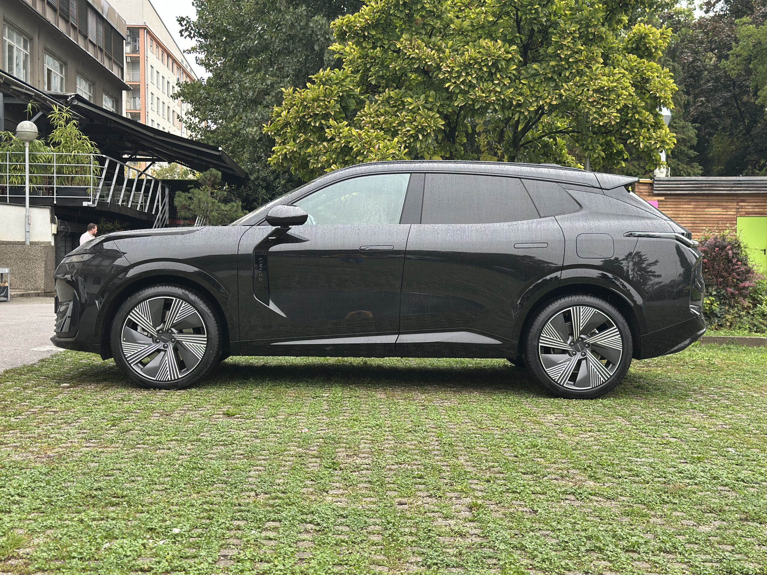 Lynk&Co 08