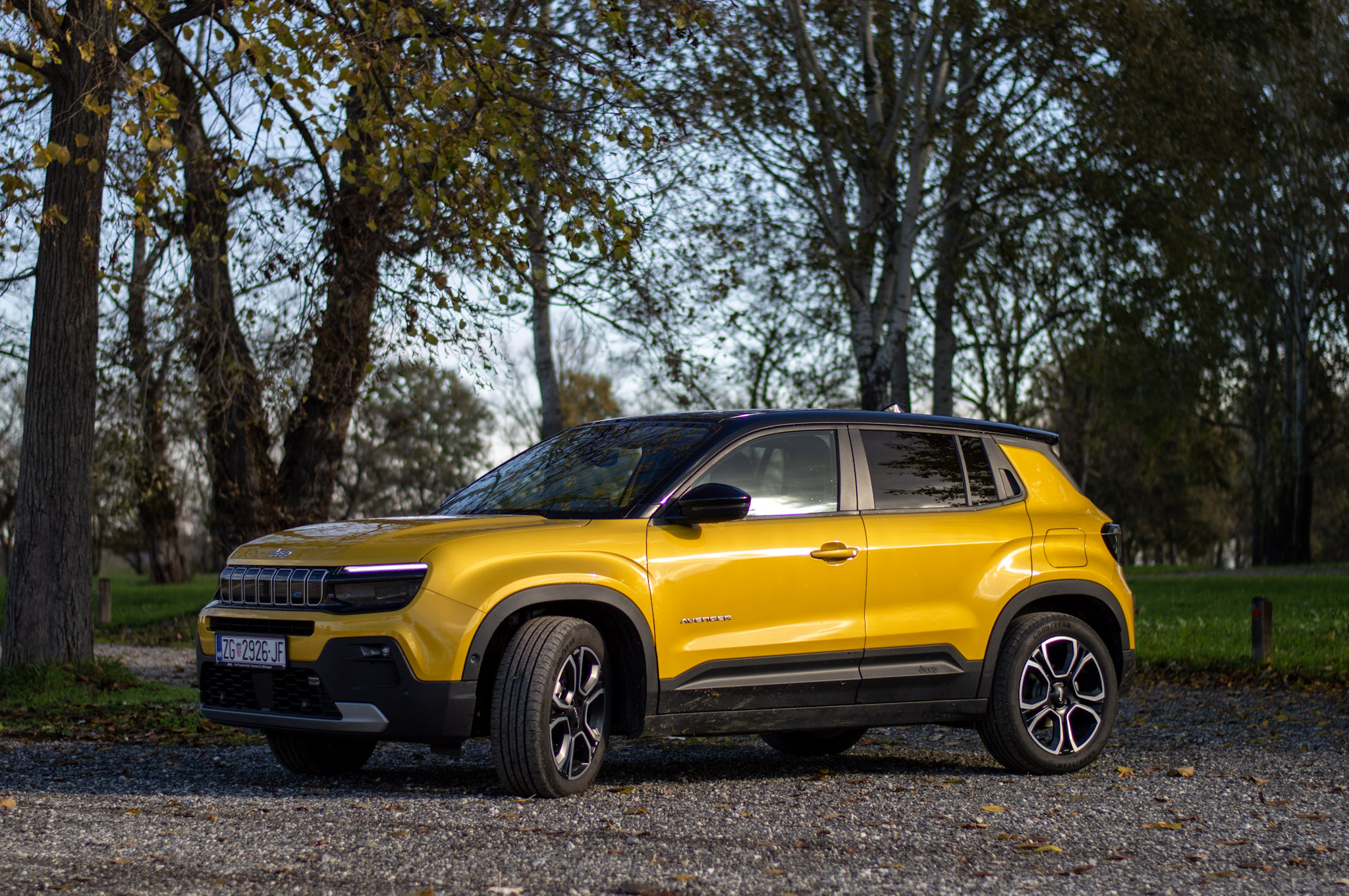 Vodič za kupovinu novog Avengera: Benzinac, hibrid ili struja, koji Jeep je tvoj savršen odabir?